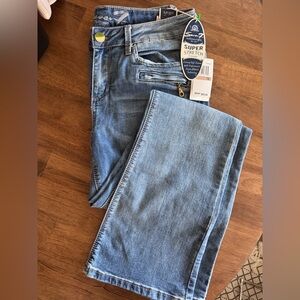 Seven7 Women’s Slim Boot Jeans – Size 12 – 31” Inseam – New With Tags